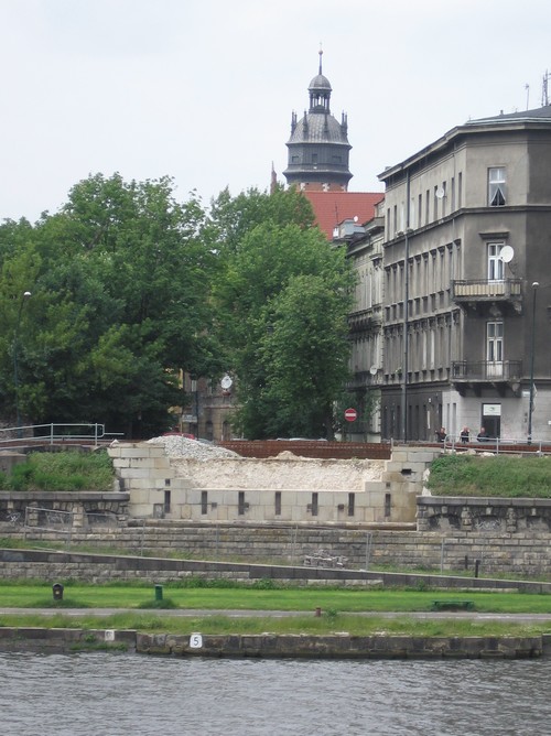 Rzut okiem na sąsiedni brzeg.