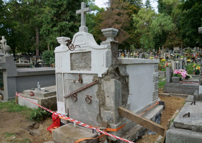 Grobowiec Garbaczyńskich, podczas renowacji, rok 2019.