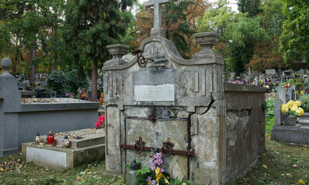 Ruszyła renowacja nagrobka Nikodema Garbaczyńskiego