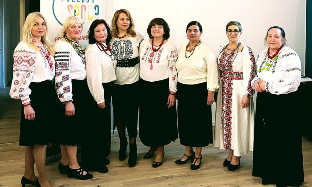 Zaproszenie na koncert „Cicho nad rzeką śpi zaczarowany las”.