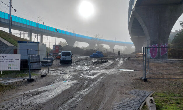Trwają prace pod łącznicą Zabłocie-Krzemionki