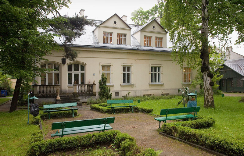 Dworek przy Powroźniczej (Biblioteka Kraków)